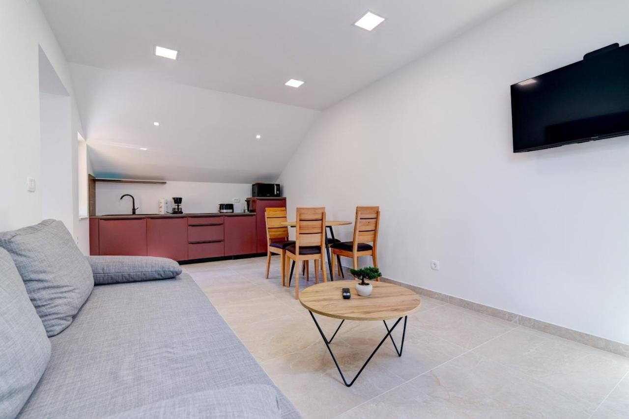 Apartament Rote Zora Senj  Zewnętrze zdjęcie