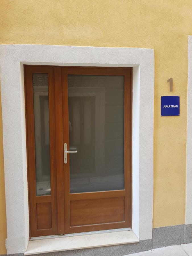 Apartament Rote Zora Senj  Zewnętrze zdjęcie