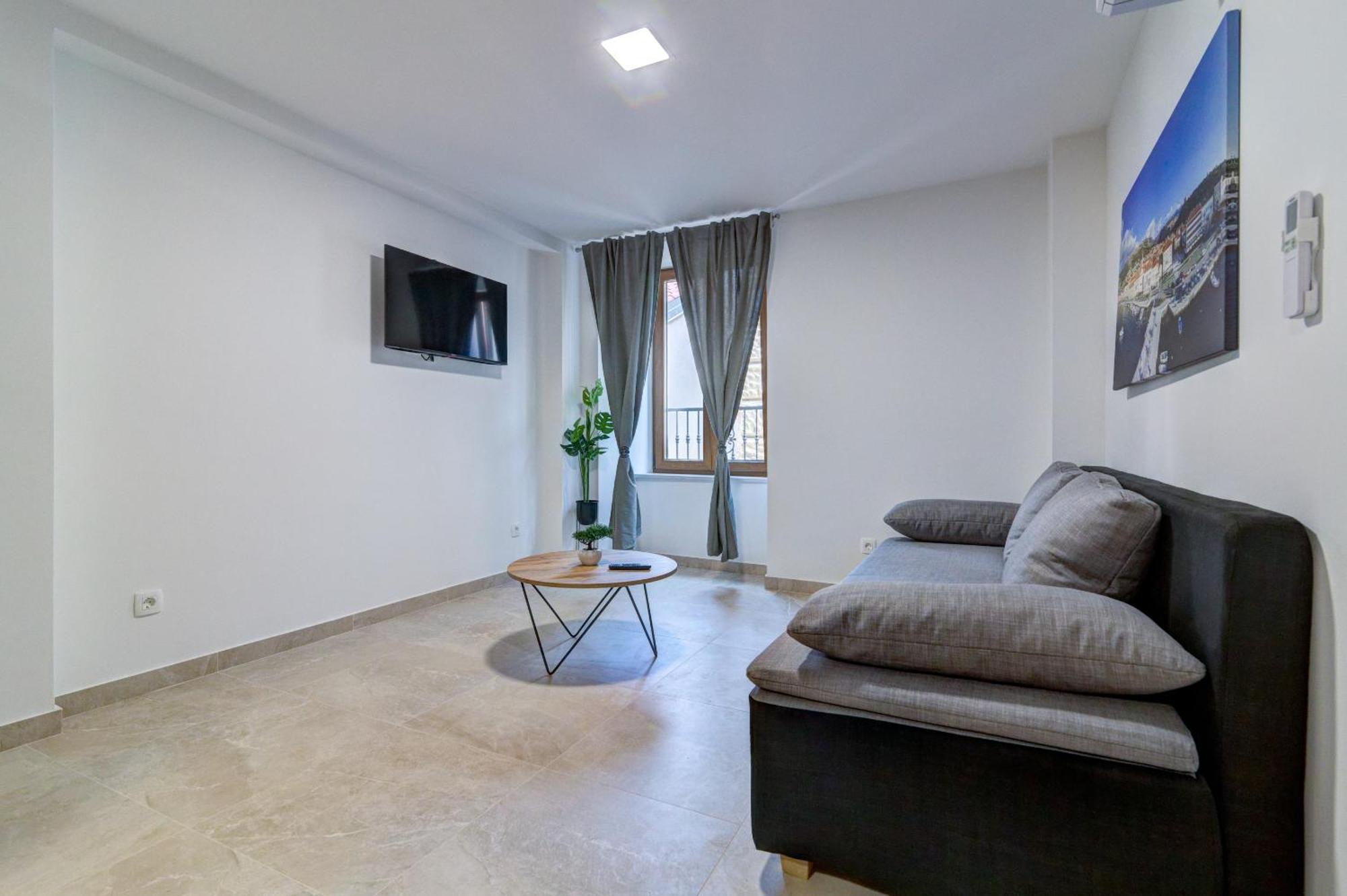 Apartament Rote Zora Senj  Zewnętrze zdjęcie
